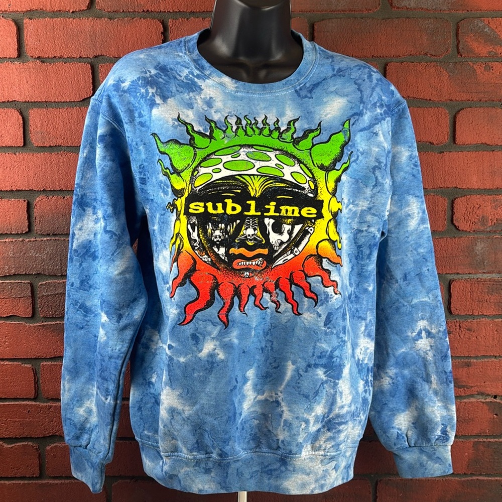 Sublime Womens Small NWT Tie-Dye Sweatshirt –‎ Casual, Cozy,